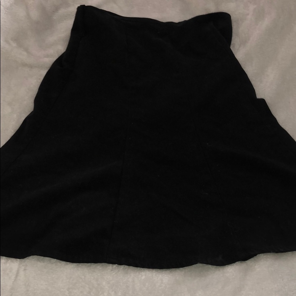Black skirt